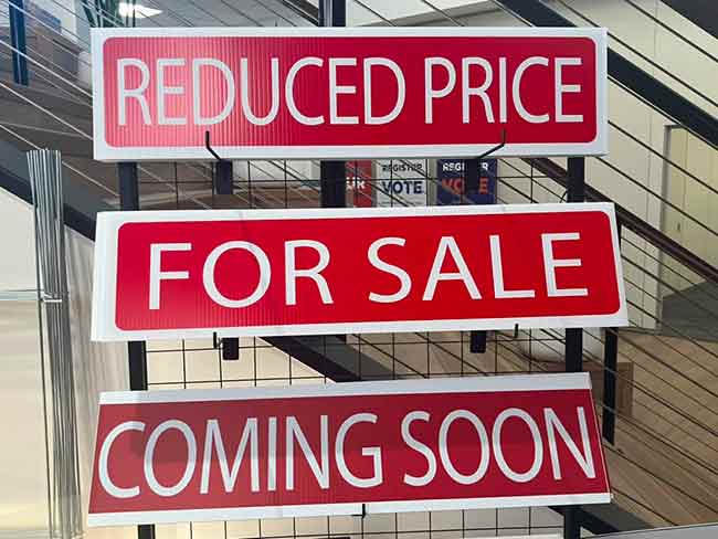 Multiple Real Estate Signs